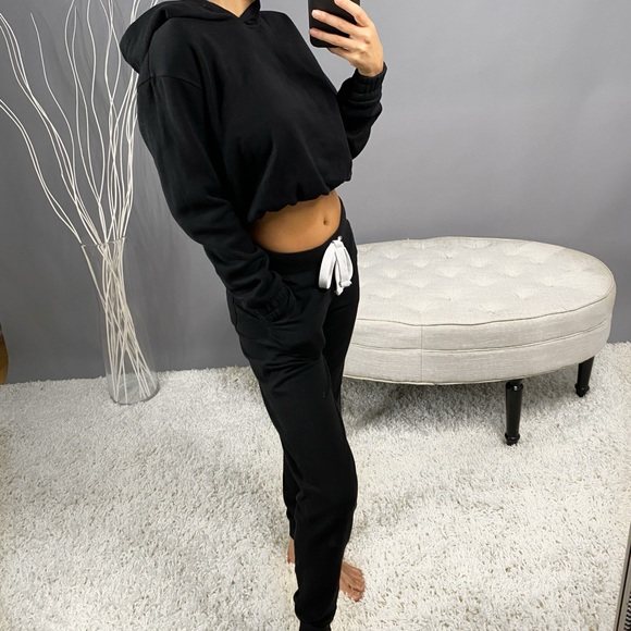 LAST2➖CUPCAKE in Black - Picture 3 of 4